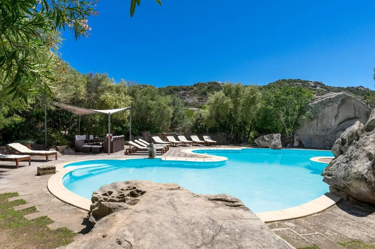 Villa Nuraghe Porto Rotondo